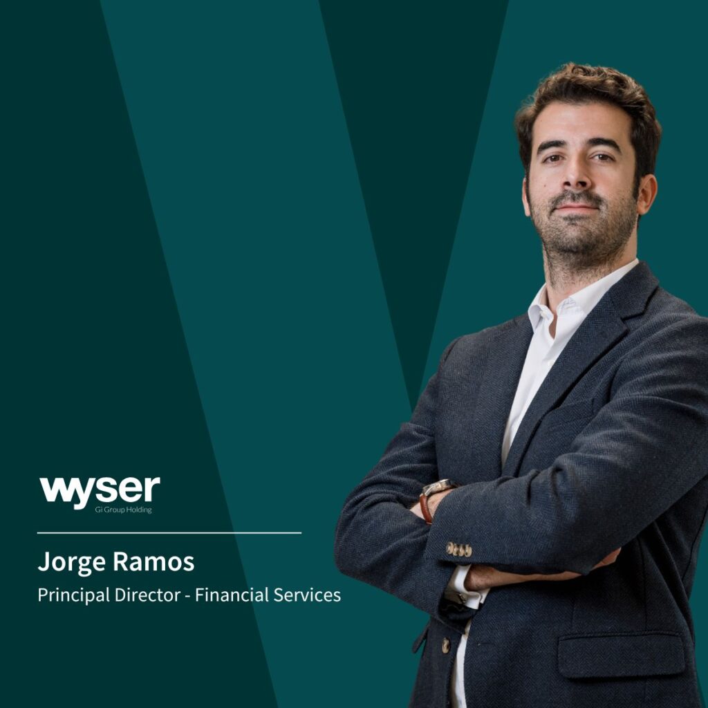 director financial services